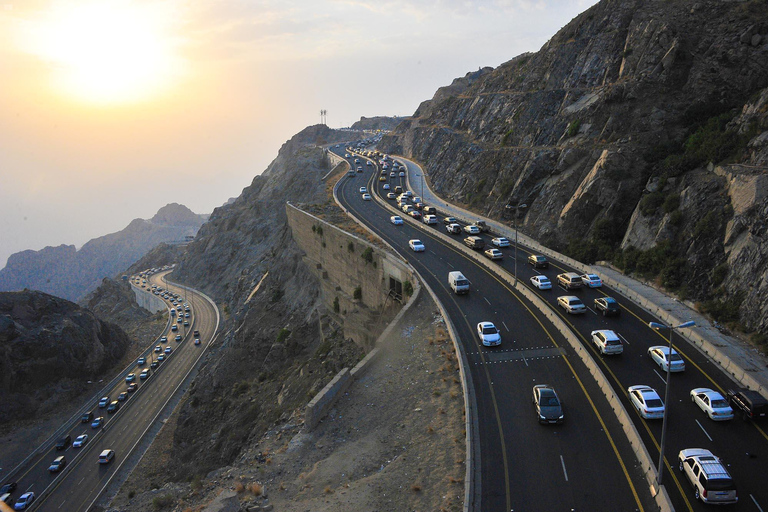 Vanuit Jeddah: Taif Hoogtepunten &amp; Bergen Tour met lokale gidsTaif tour vanuit Jeddah &amp; Makkah - privé auto met lokale gids.