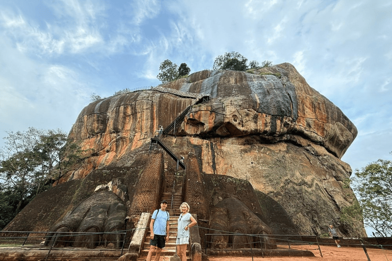 Dambulla: Sigiriya, Polonnaruwa, and Cave Temple Day Trip
