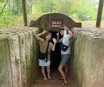 Trasferimento da Phong Nha a Hue via tunnel di Vinh Moc e 17 Parallelo