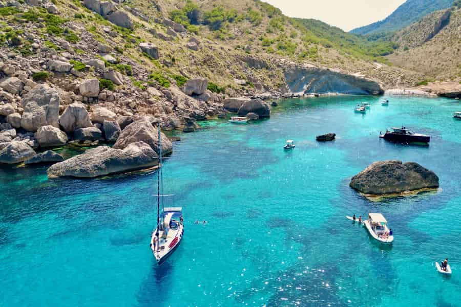 6-stündige Segeltour von Alcudia nach Cap Formentor. Foto: GetYourGuide 6-stündige Segeltour von Alcudia nach Cap Formentor. Foto: GetYourGuide