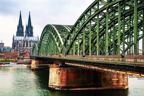Fahrradtour durch Kölns Top-Attraktionen mit privatem Guide4-Stunden: Altstadt & Kölner Westen Fahrradtour