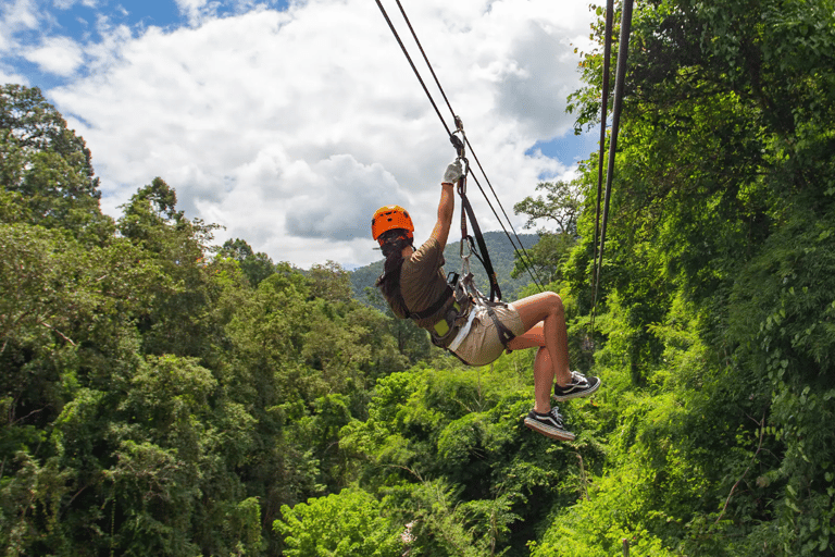 Los Haitises : Tyrolienne, kayak et piscines naturelles