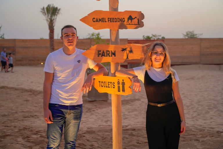 Dubaï : safari premium en chameau et barbecue à Al KhaymaExcursion en groupe