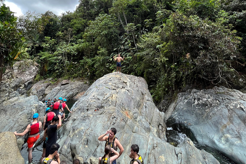Excursion à El Yunque, rivière et toboggans aquatiques