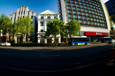 Hangzhou Central Axis: An Urbanist Walk through Old & New