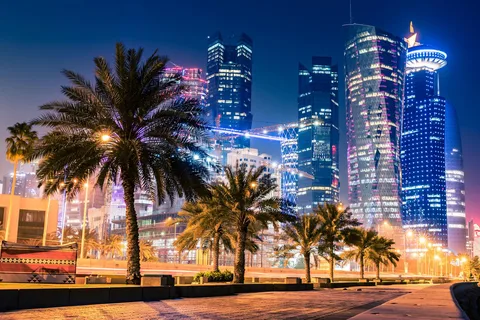 Doha: Tour serale della città a Souq Waqif, Katara e Pearl-Qatar