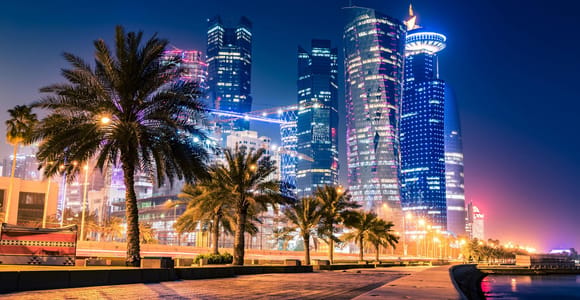 Doha by Night: Souq Waqif, Katara & The Pearl (Lit Skyline)