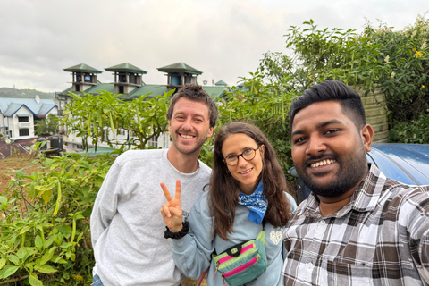 Negombo: Fishing Village, Fish Market & Lagoon Tuk-Tuk Tour