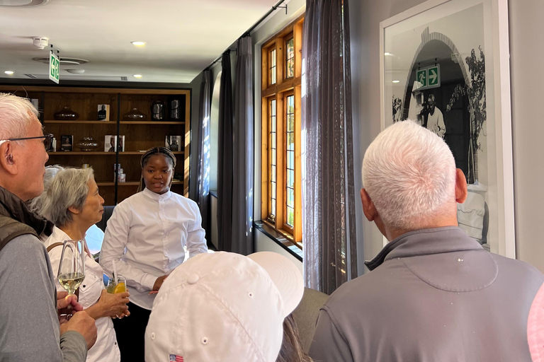 Johannesburg: Dining like Mandela Jazz Sunday & Tour
