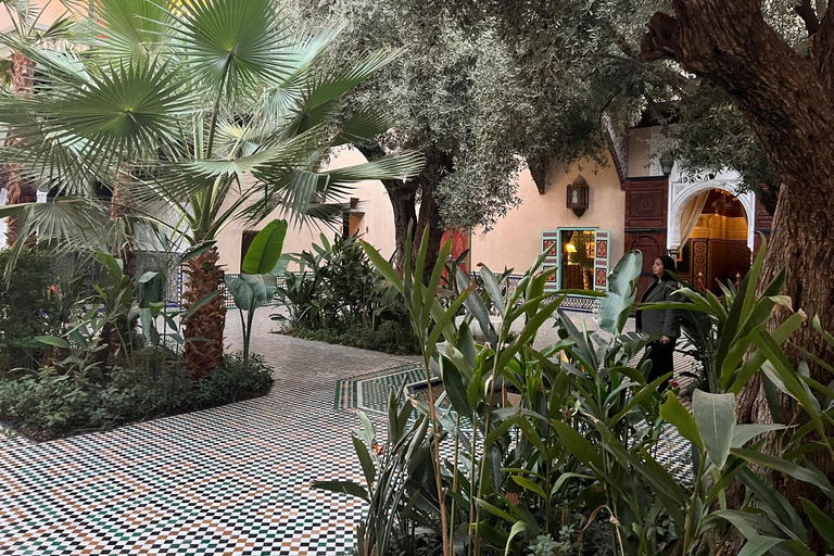 Marrakech: El Badi Palace Entry Ticket & Souvenir Postcard