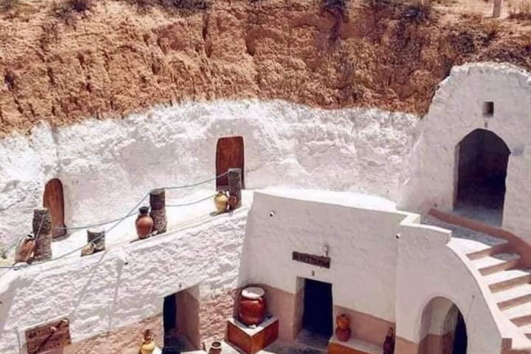 2 Days Private Tunisia Exploration and Sahara Experience