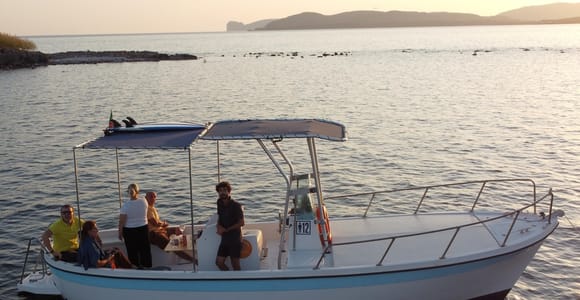 Alghero: 3-Hour Motorboat Excursion with Skipper and Environmental Guide
