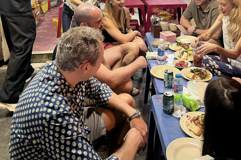 Hue: Night Street Food Tour by Cyclo with a Local Guide