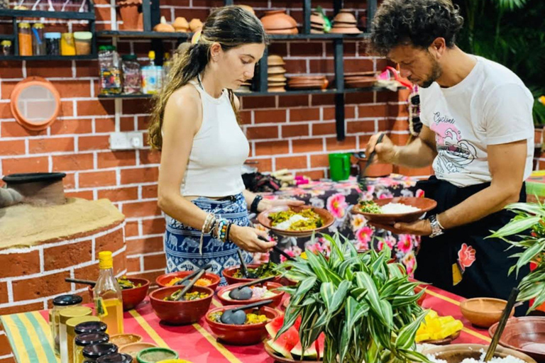 Cook Like a Local: Sri Lankan Rice & Curry Class in Sigiriya
