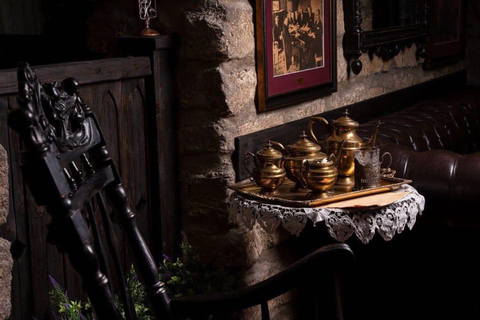 Baku: Free Walking Tour & Dinner at Shirvanshah Museum