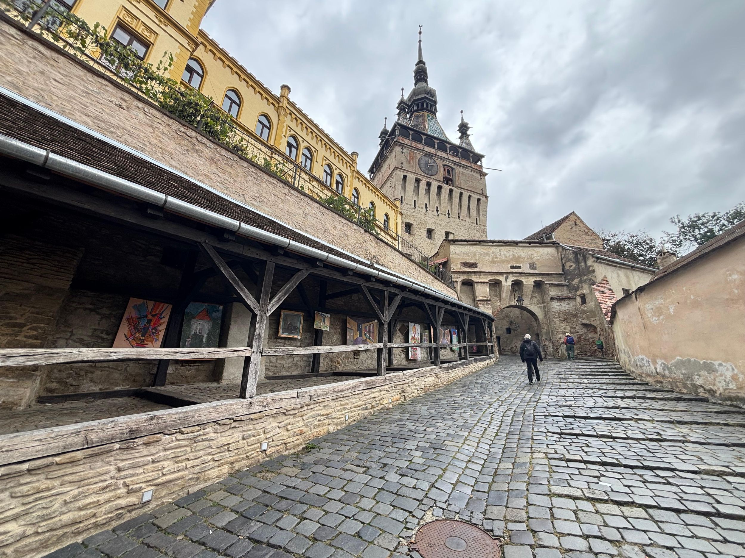 Ab Brașov: Tagestour ins mittelalterliche Sighișoara & Viscri