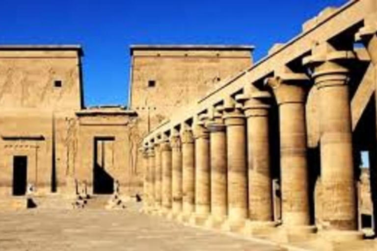 Pakiet 8 dni 7 nocy do piramid, Luksoru i Asuanu pociągiemWysokie sezony (od 1 września do 30 kwietnia 2024 r.)