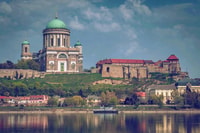 Danube Bend Tour - Housity