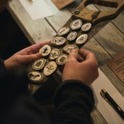 Ylläs : atelier de bois de renne