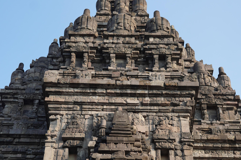 Yogyakarta: Borobudur sunrise,guarantee climb-up& Prambanan Borobudur Sunrise sharing Tour Without Ticket