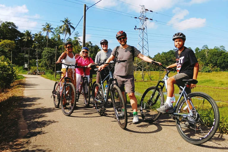 From Tangalle: Exclusive Galle Countryside Cycling Adventure From Hiriketiya: Exclusive Galle Countryside Cycling Tour