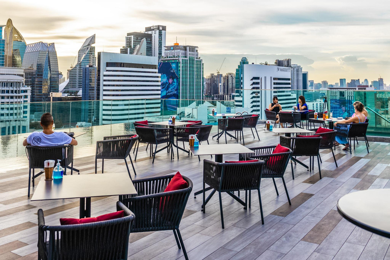 Bangkok: RedSquare Rooftop Bar at Novotel Sukhumvit 4 2 Dishes, Free-Flow Beer, and Non-Alcoholic Drinks