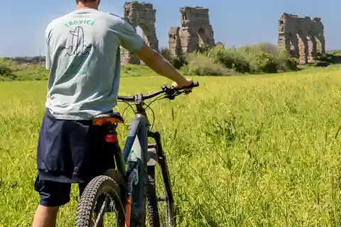 Top Electric MTB Adventure sur la Voie Appienne et les Aqueducs, (26km)