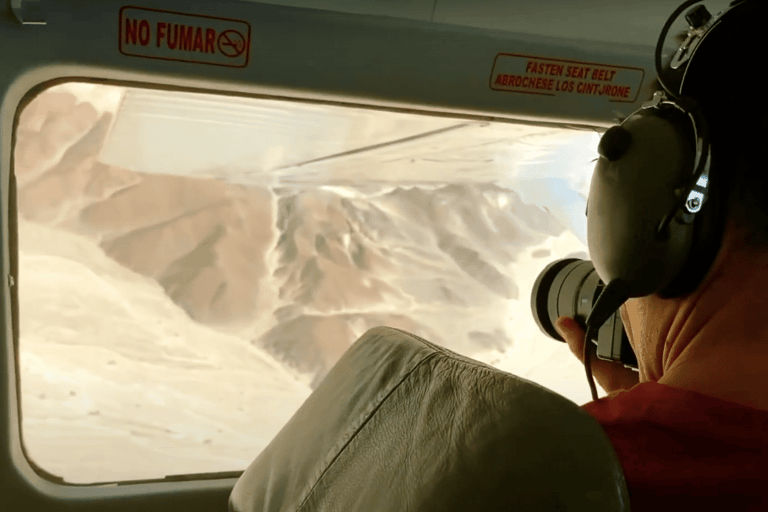 Lima : Excursion d&#039;une journée à Ballestas et Huacachina avec vol sur les lignes de Nazca