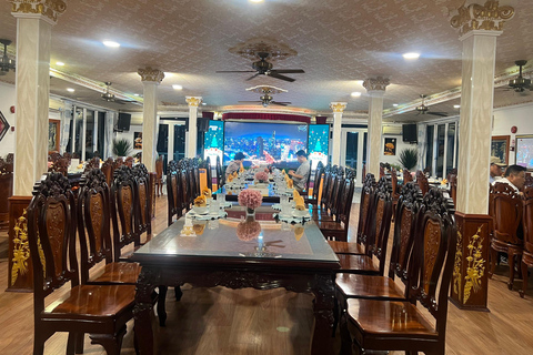 Ho Chi Minh: Water Puppet Show and Dinner Cruise (Max 11) Dinner on Cruise ONLY (With Guide, Pick-up & Drop-off)