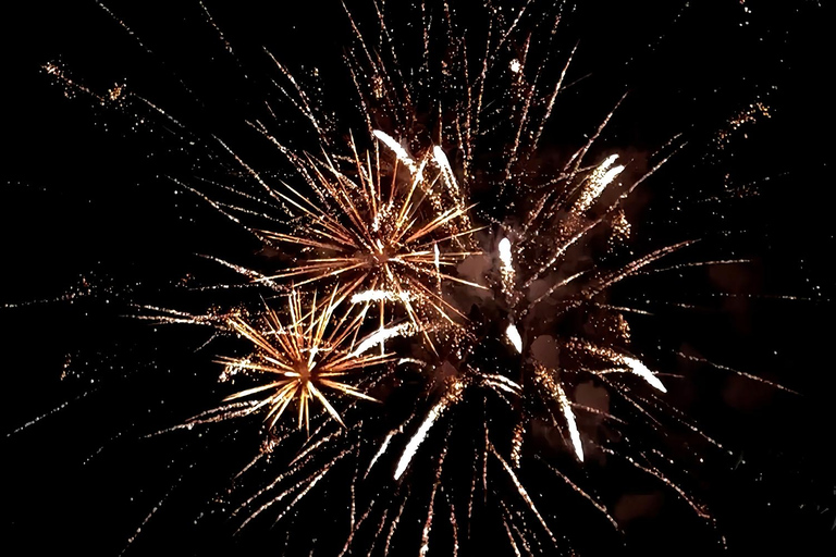 From Osaka/Kyoto: Tenjin Matsuri Fireworks&Yukata Experience From Osaka (Men's Yukata Experience)