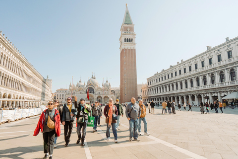 Venice: St. Mark's Basilica, Doge's Palace & Gondola Ride Private: Doge's Palace, Gondola Ride & St. Mark's Basilica