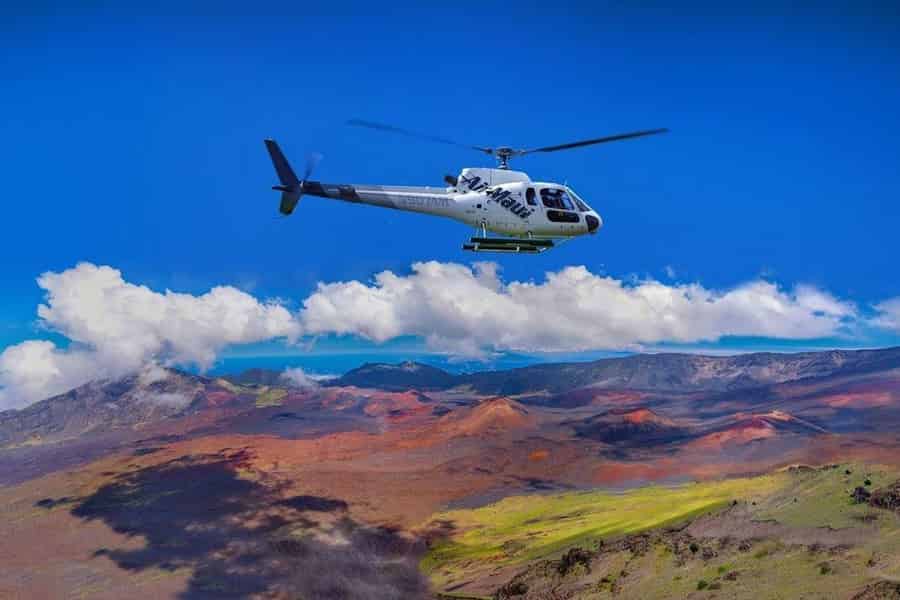 Hana Regenwald und Haleakala Krater 45-minütige Helikoptertour. Foto: GetYourGuide