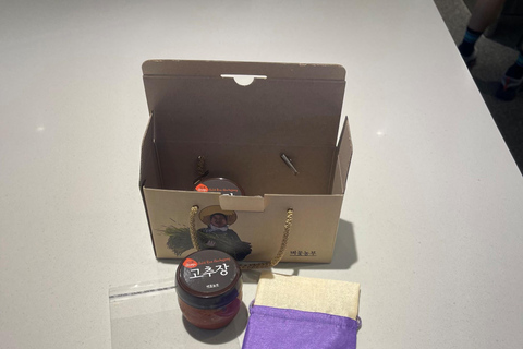 From Seoul: Make Your Own Chilli Paste & Ginseng Liquor Tour