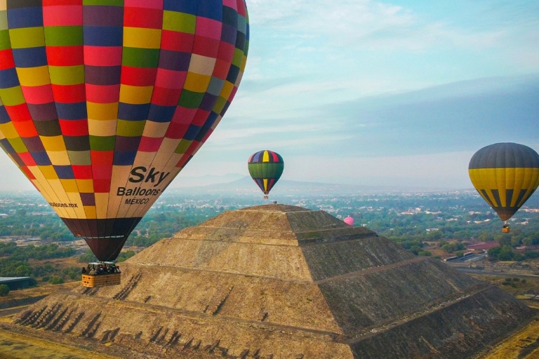 Vanuit Mexico-Stad: luchtballon in Teotihuacan