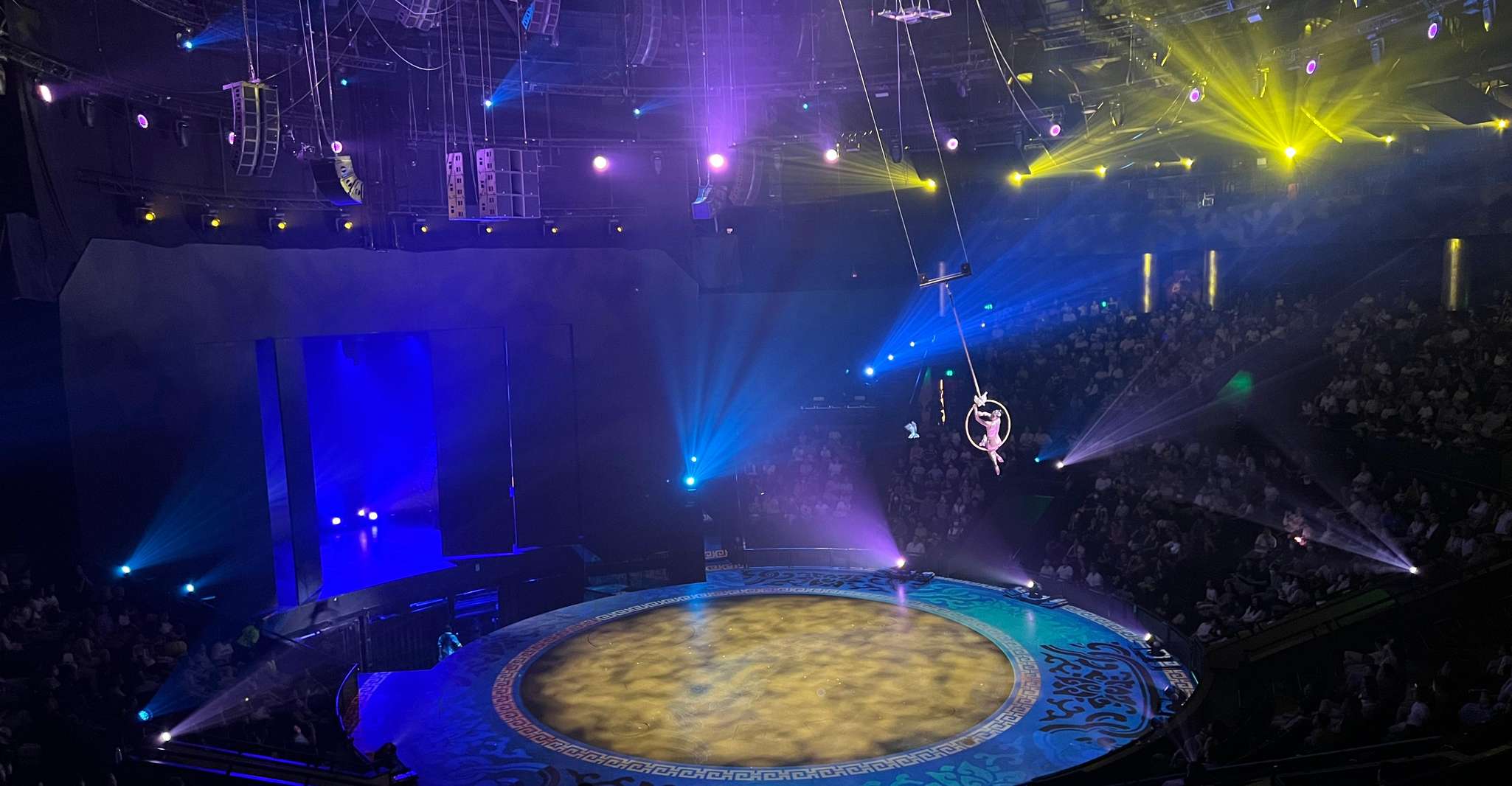 Shanghai: Circus World ERA Theatre Acrobatics Ticket photo 6