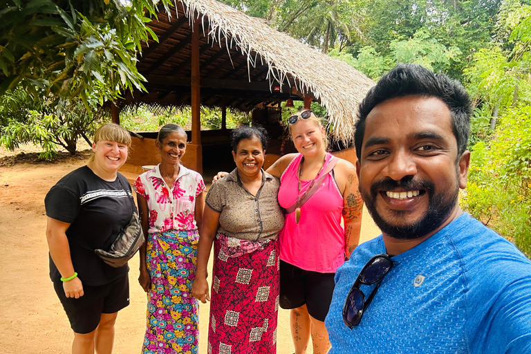 Von Kandy aus: Sigiriya und Pidurangala Rock Tuk Tuk Safari