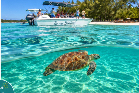 Mauritius: Île aux Bénitiers Dolphin watching All Inclusive Île aux Bénitiers - All Inclusive – Shared Navette Transfer