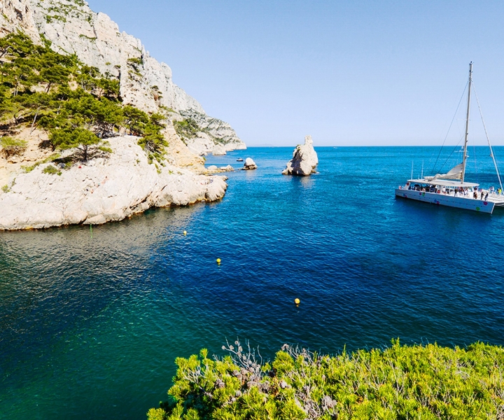 Marseille: Calanques-Bootsfahrt mit Mittagessen