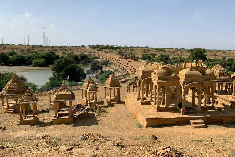 India: 15-Day Tour of Delhi, Jaisalmer, Jodhpur, and Udaipur