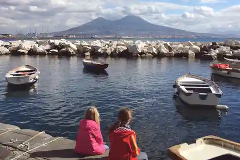 Naples : Visite de la ville en soirée et dîner gastronomique