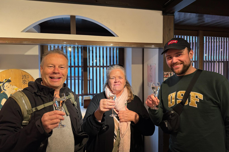 Kanazawa:Gold Leaf Experience, Geisha District & Matcha Tour
