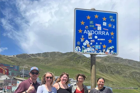 Barcellona: gita guidata di un giorno ad Andorra, Francia e Spagna