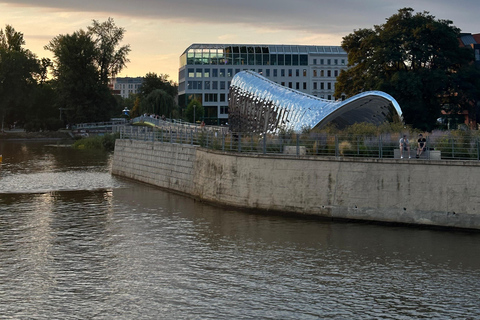 Group city tour (walking tour) through Wroclaw in German