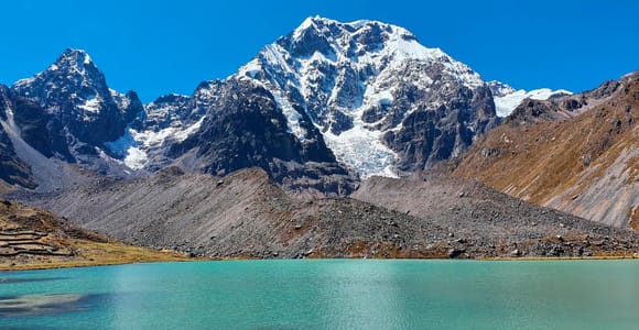From Cusco: 7 Lakes Ausangate Trek with Breakfast and Lunch
