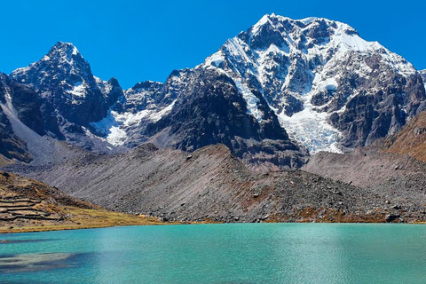 Da Cusco: 7 laghi Ausangate con colazione e pranzoDa Cuzco: trekking di Ausangate di un&#039;intera giornata