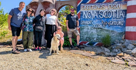 Peggy's Cove, Lunenburg & 2 versteckte Schätze – Tagestour