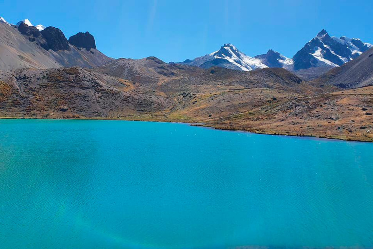 Da Cusco: 7 laghi Ausangate con colazione e pranzoDa Cuzco: trekking di Ausangate di un&#039;intera giornata