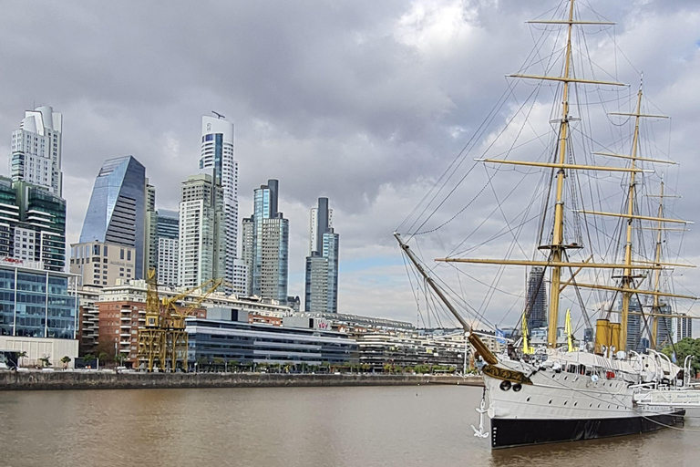 Buenos Aires: Puerto Madero Tour Voor Kleine GroepenPuerto Madero Tour: Historische dokken &amp; moderne wonderen!