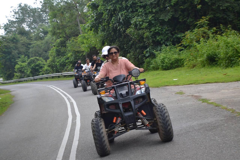 Pakiet przygód na quadach – 1 godzina zabawy na LangkawiPakiet przygód ATV – godzina jazdy dla zabawy w Langkawi
