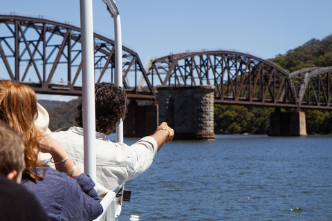 Mooney Mooney : Ferme de perles et d'huîtres Croisière sur la rivière Hawkesbury